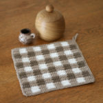 かぎ針編み ギンガムチェックのマット