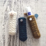 かぎ針編み 細めの糸で編んだリップケース