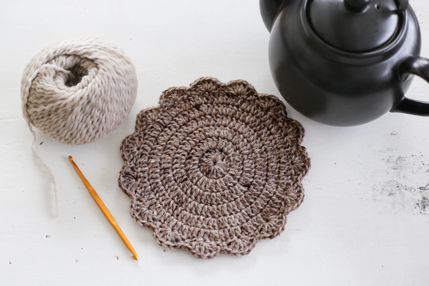 かぎ針編み ポットマット 輪編み