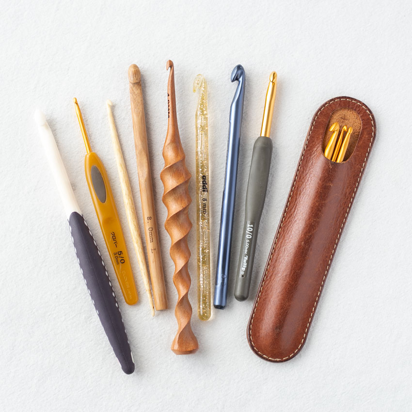 かぎ針編みの初心者ガイド。基本の編み方と道具の選び方を15万文字で徹底解説 - Ronique