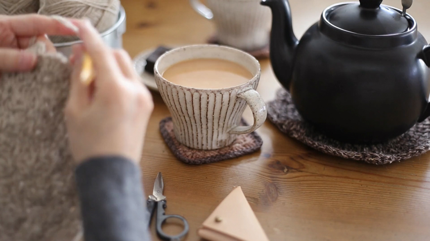 かぎ針編み 初心者さんのためのガイド かぎ針編みをするひと時のイメージ