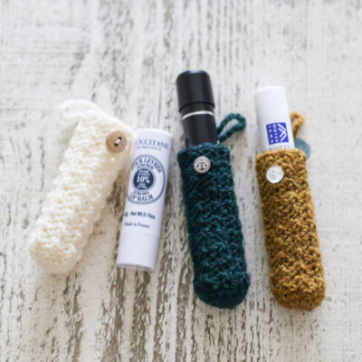 かぎ針編みで編むリップケースの編み図と作り方 - Roniqueの2026年人気パターン