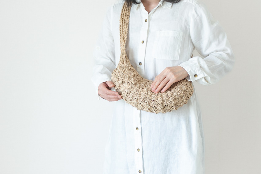 かぎ針編みパターン「アークスリング」リリース。着用画像